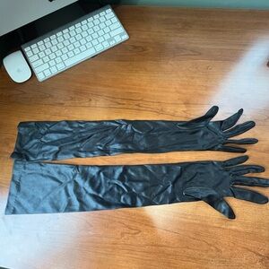Long Black Nylon Gloves Opera Size UNI